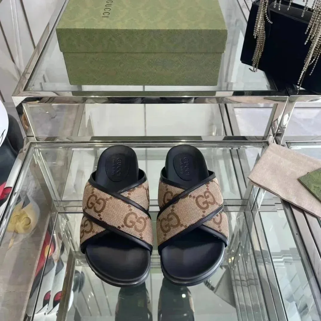Gucci GG Platform Slide Beige Low-Top Loafers — Photo 8