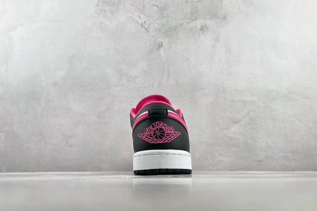 Air Jordan 1 Low Fierce Pink — photo 9