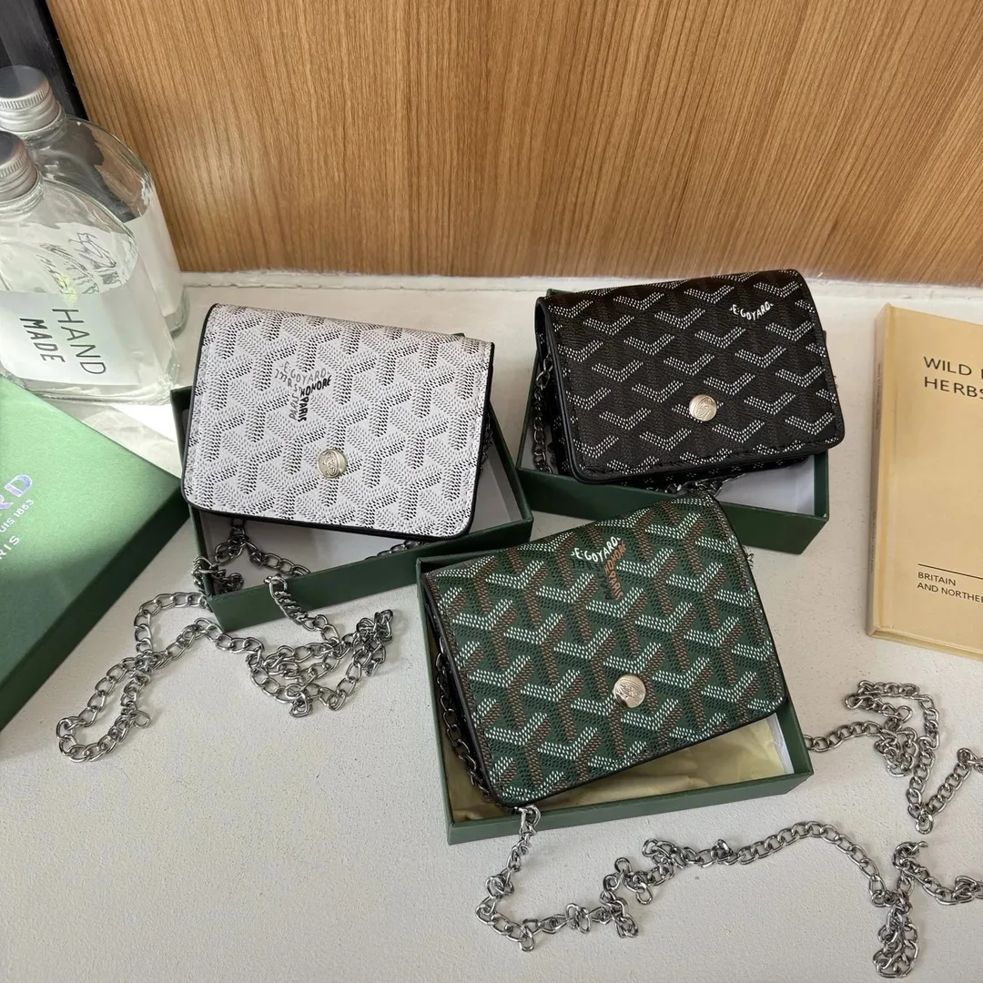 Everyday Shoulder Bag — Photo 4