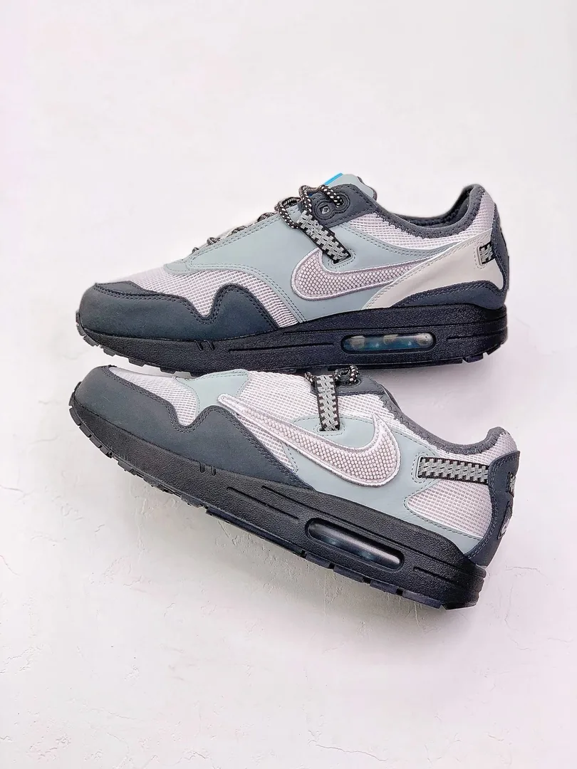 Nike Air Max 1 Cactus Jack — Photo 3