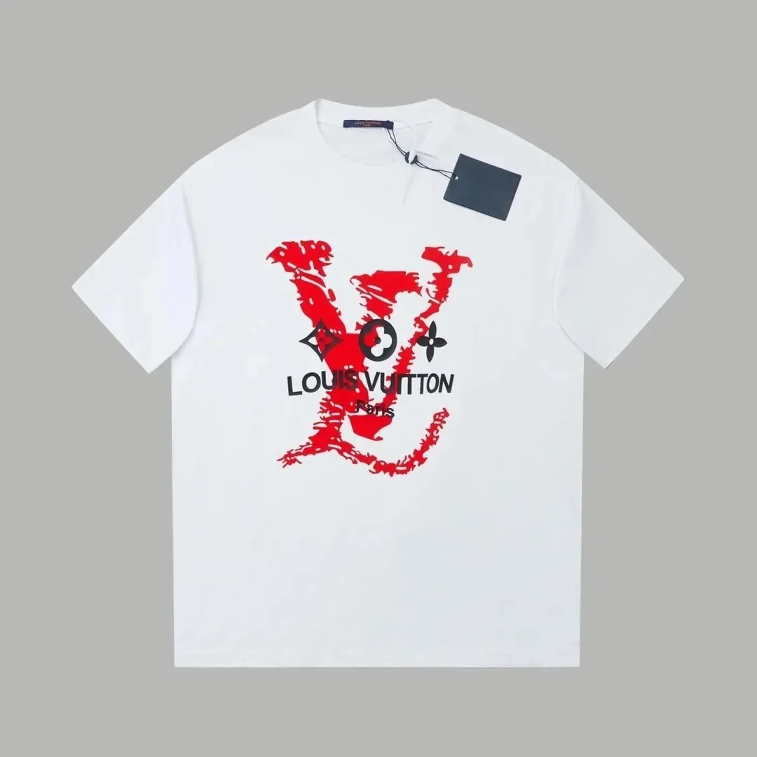 Louis Vuitton Logo Print T-Shirt Collection — Photo 7