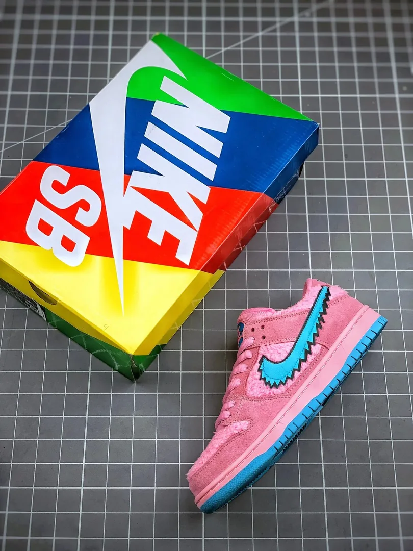 Nike SB Dunk Low Grateful Dead Dancing Bears — Photo 14