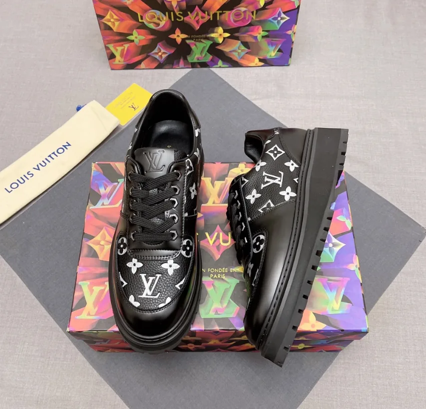 Louis Vuitton Low-Top Skate Shoes — photo 10