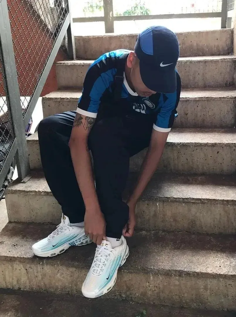 Nike Air Max Plus 3 Runners — Photo 6