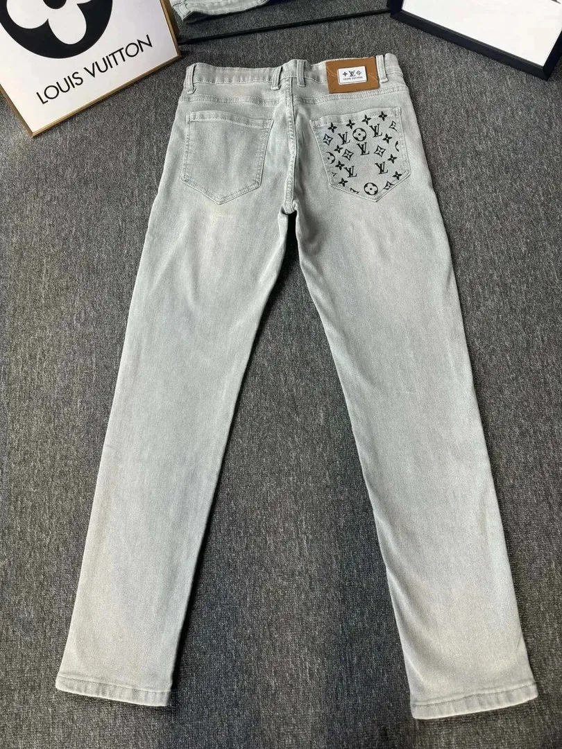 Denim Jeans — Photo 13