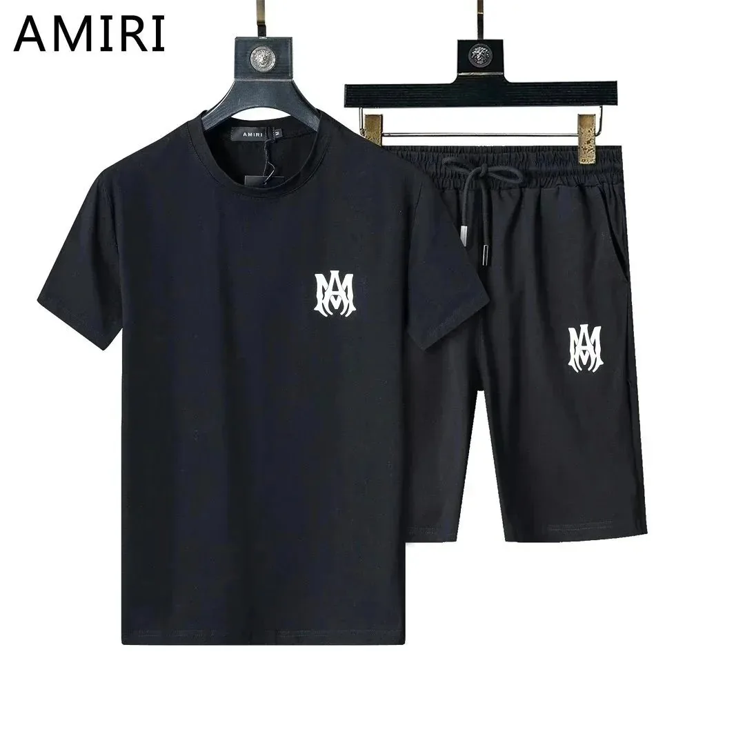 Short-Sleeve Shorts Set — Photo 10