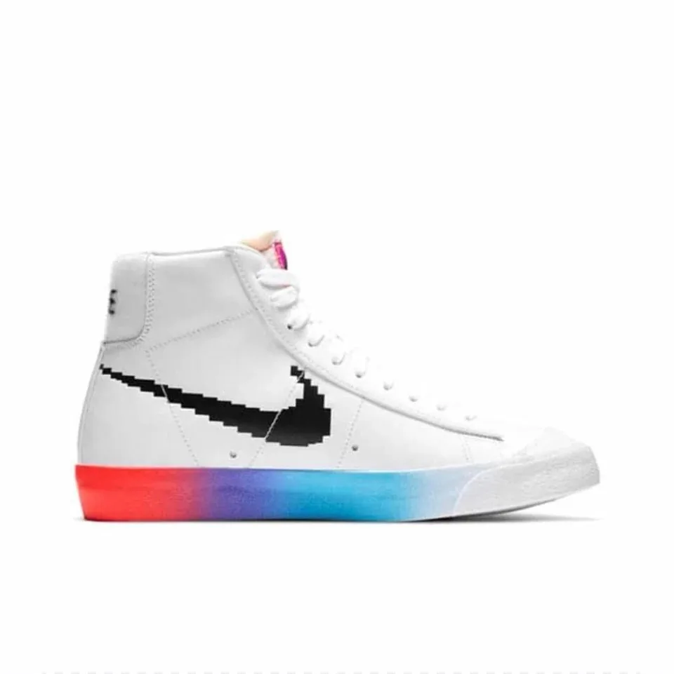 Nike Blazer SB Sneakers — Photo 2