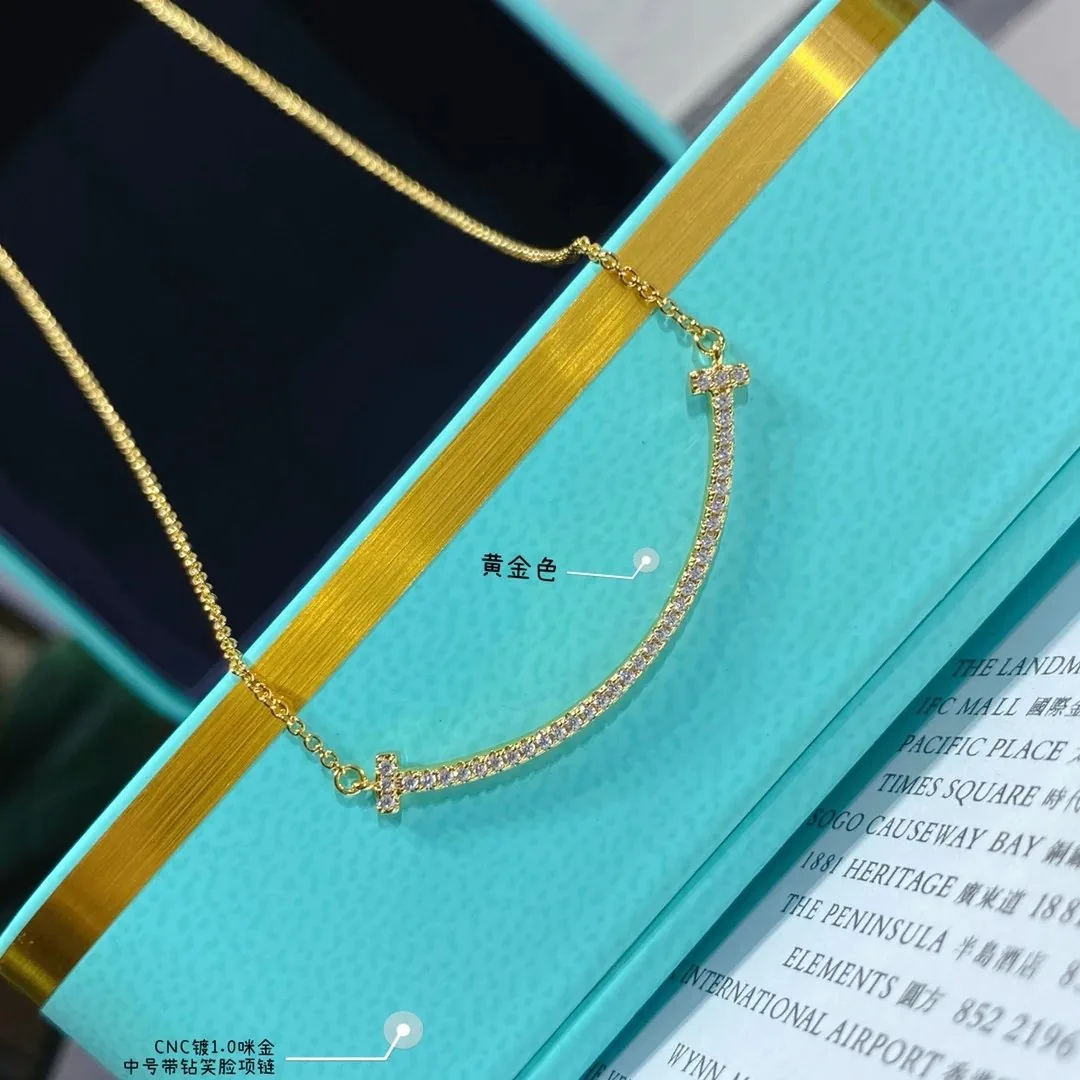 Tiffany Double T Diamond Necklace — Photo 8