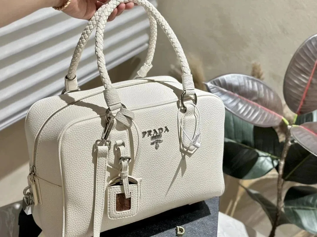 Tote Bag — Photo 3