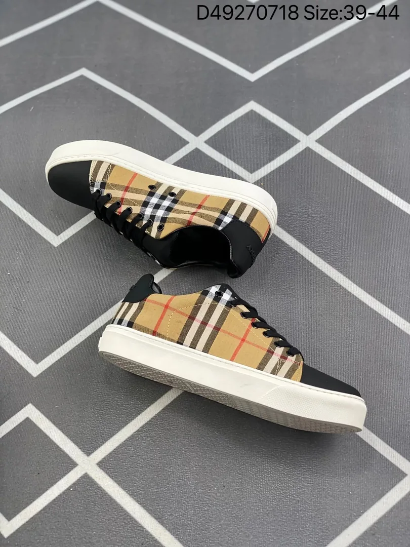 Burberry Vintage Check Sneaker White Black Rainbow Plaid Sneakers — Photo 6