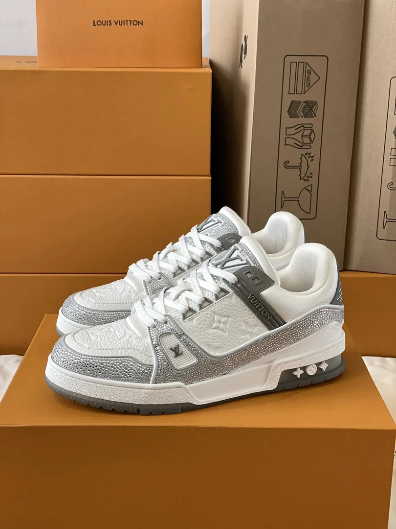 Louis Vuitton LV Trainer Dior Crystal Sneakers — photo 12