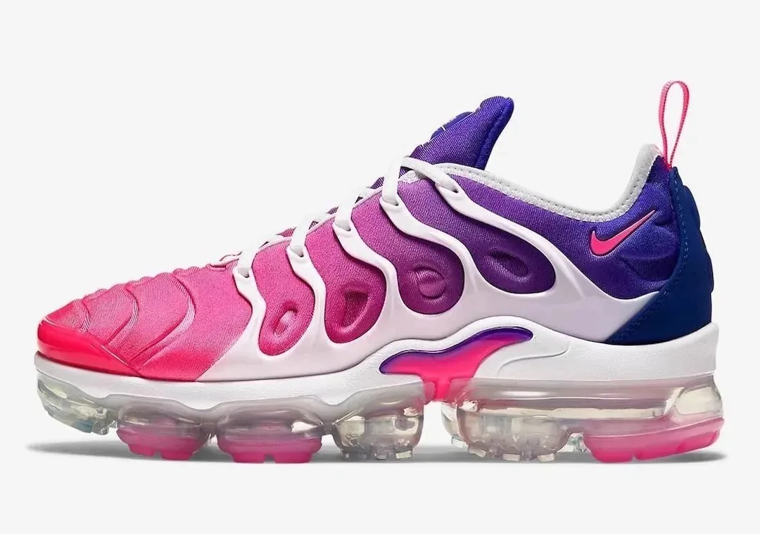 Nike Air VaporMax Plus Mesh Cushion Platform Sneakers — Photo 5