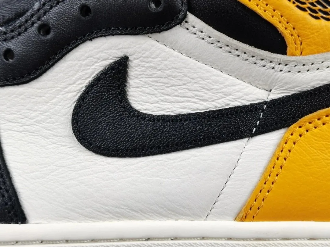 Air Jordan 1 High Taxi — Photo 9