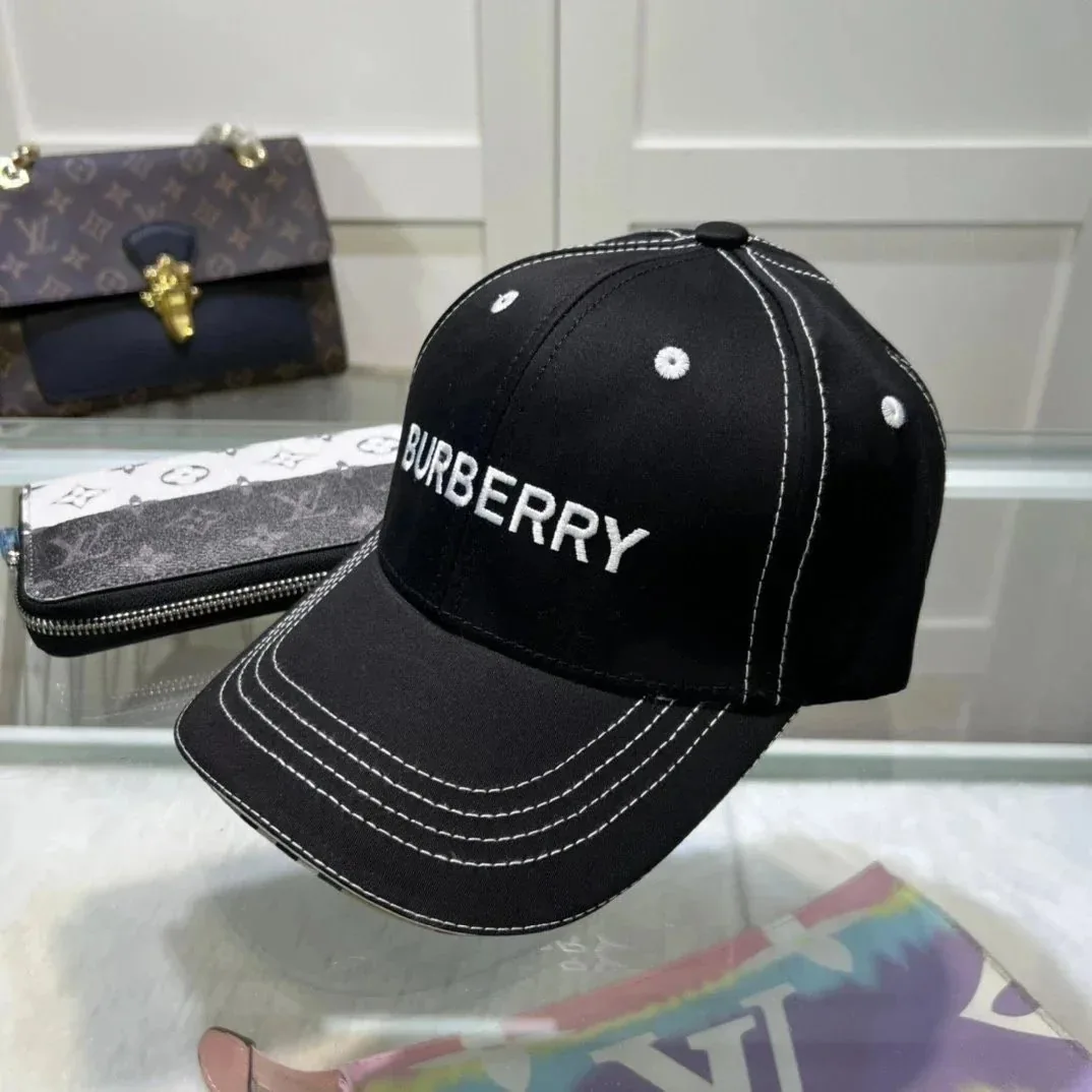 Streetwear Cap — QC