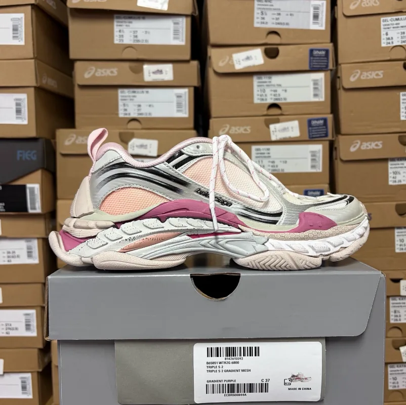 Balenciaga Triple S 2.0 — Photo 13