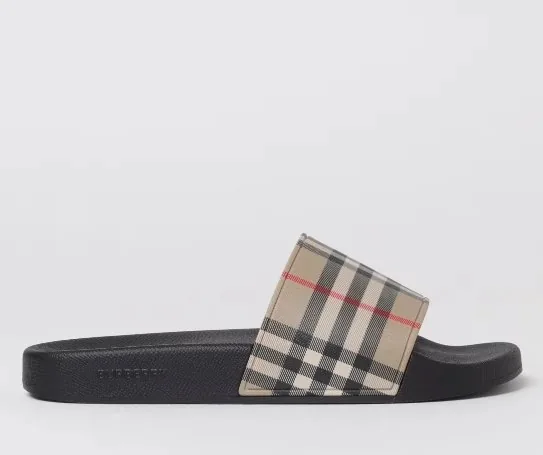 Balenciaga Slides — Photo 2