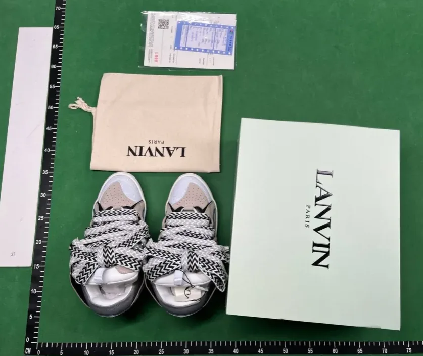 Lanvin Curb Bottega Veneta Sneakers — Photo 10