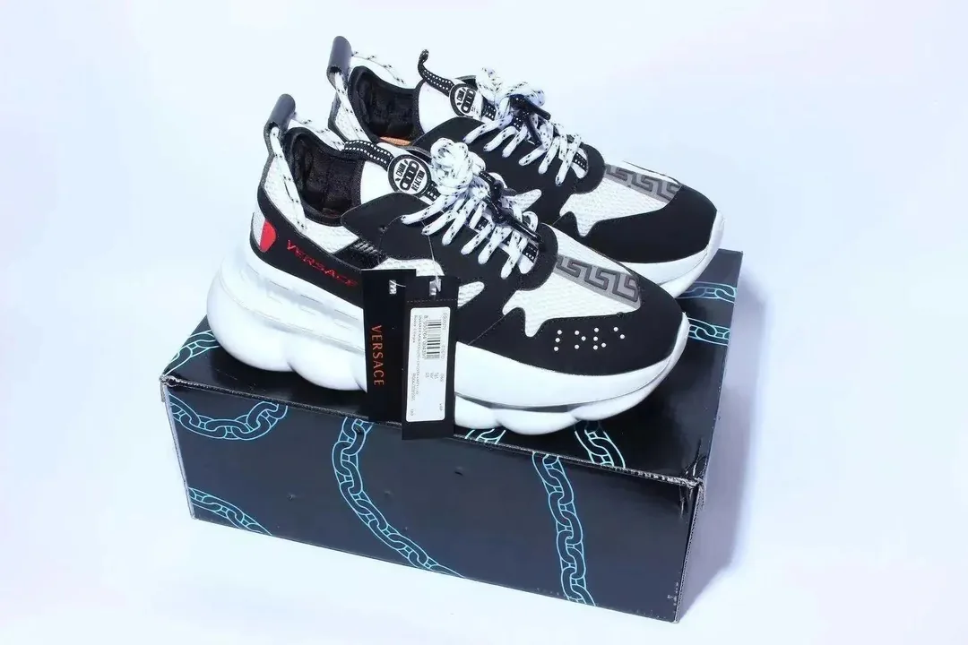 Versace Chain Reaction Black Trainers — Photo 9