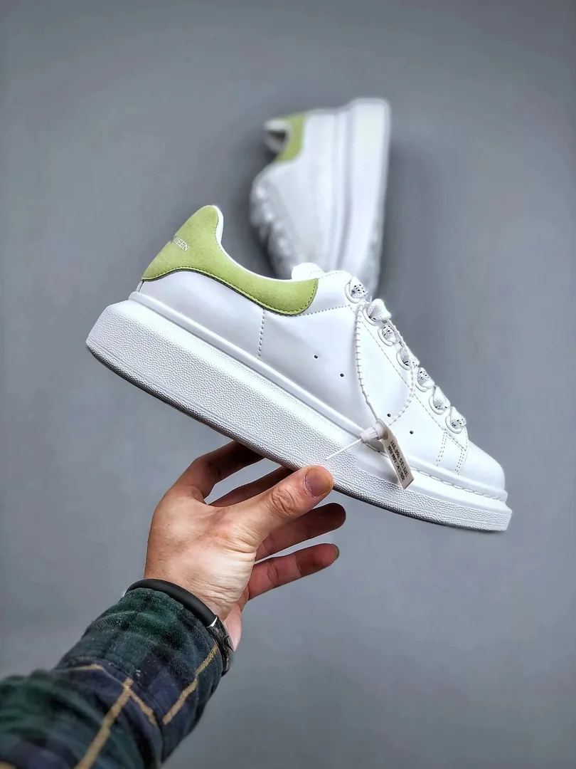 Alexander McQueen Oversized Sneaker White Chunky Trainers — QC