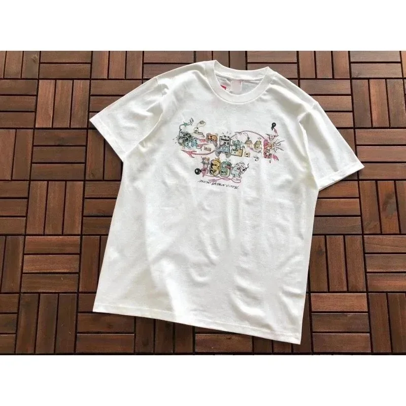 Supreme T-Shirt — photo 2