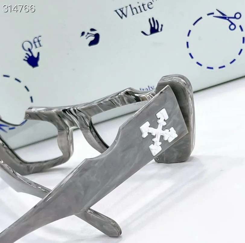 Off-White OERI021 Sunglasses — photo 7
