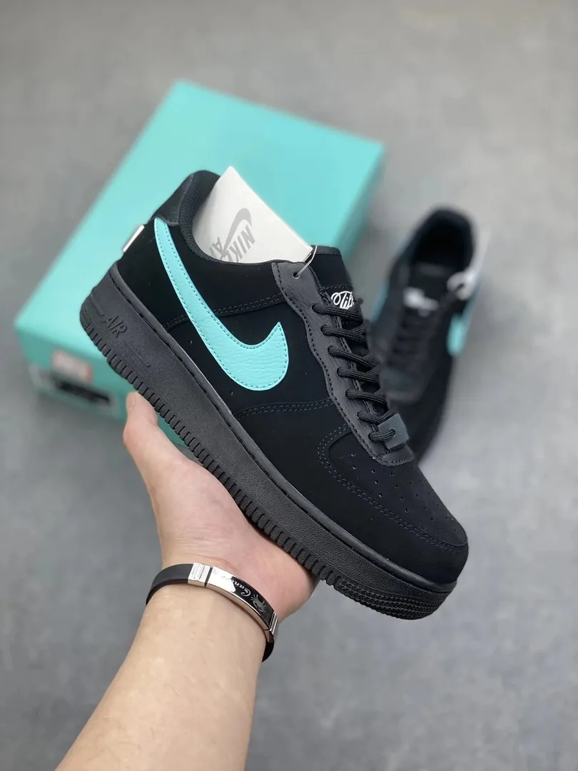 Nike Air Force 1 Skate Shoes — Photo 11