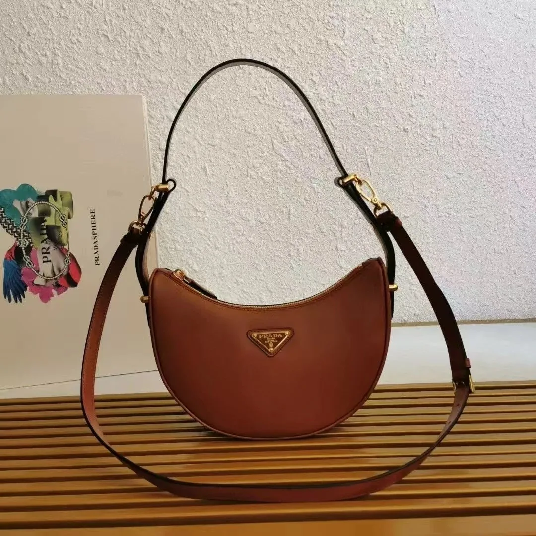 Leather Shoulder Bag — Photo 2