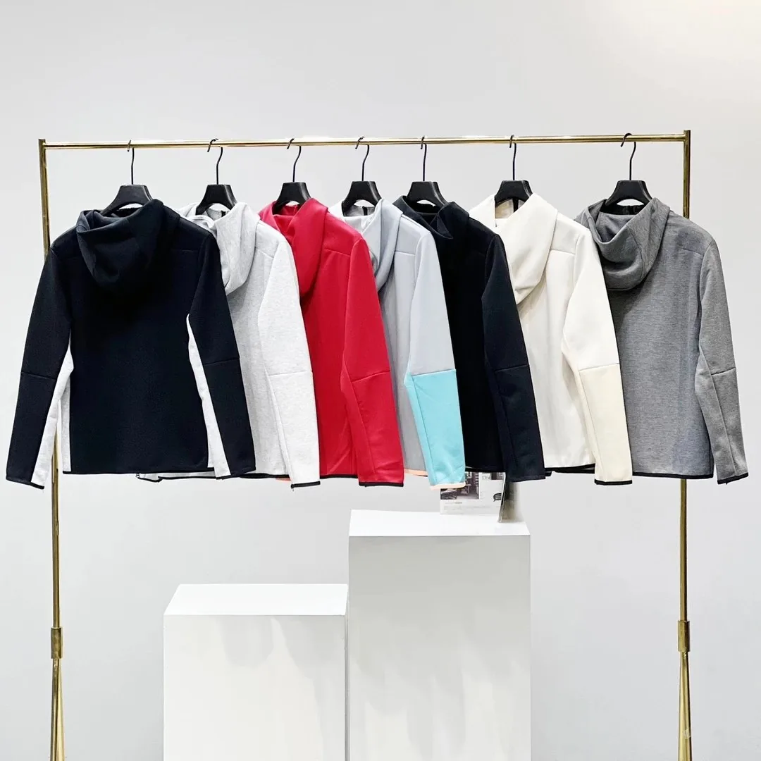Jacket Tracksuit Set — Photo 8