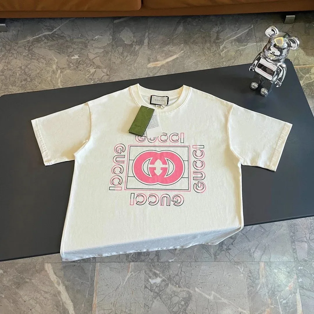 Gucci Circle Logo Print T-Shirt