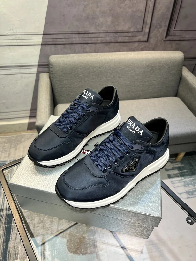 Prada Gucci Leather Nylon Lace-Up Sneakers — QC