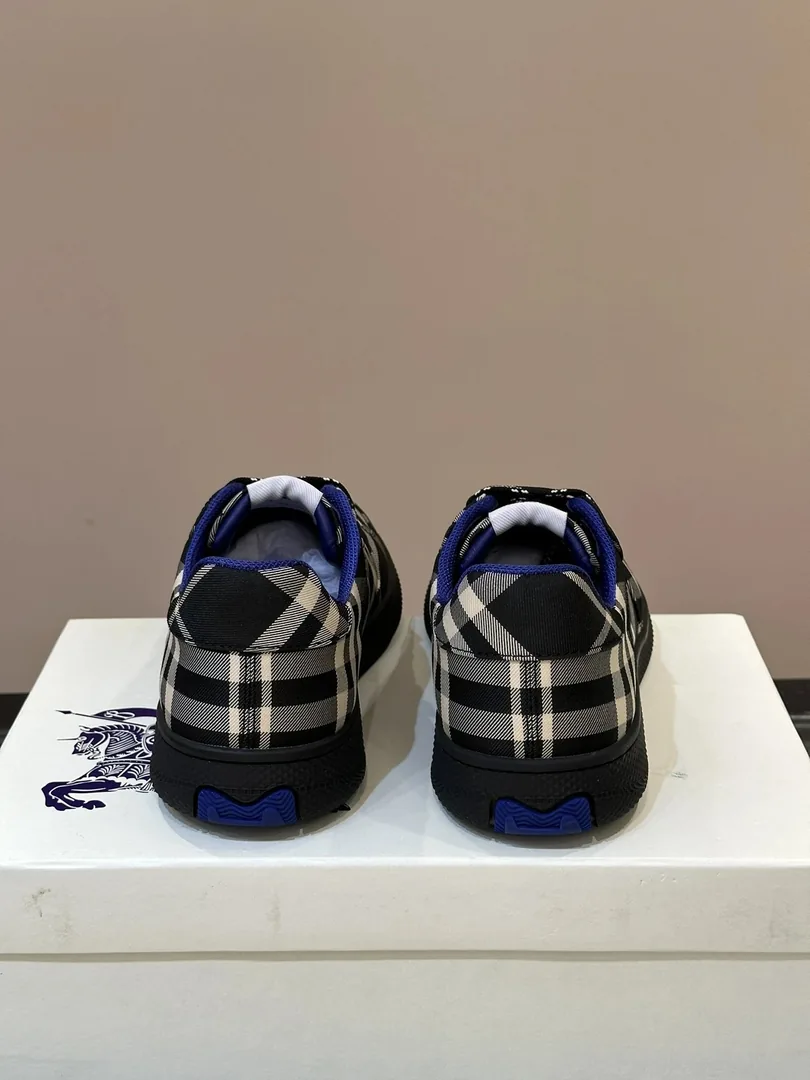 Burberry Leather Sneakers — Photo 8