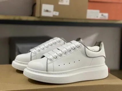 Alexander McQueen Oversized Sneaker White Sneakers — photo 5
