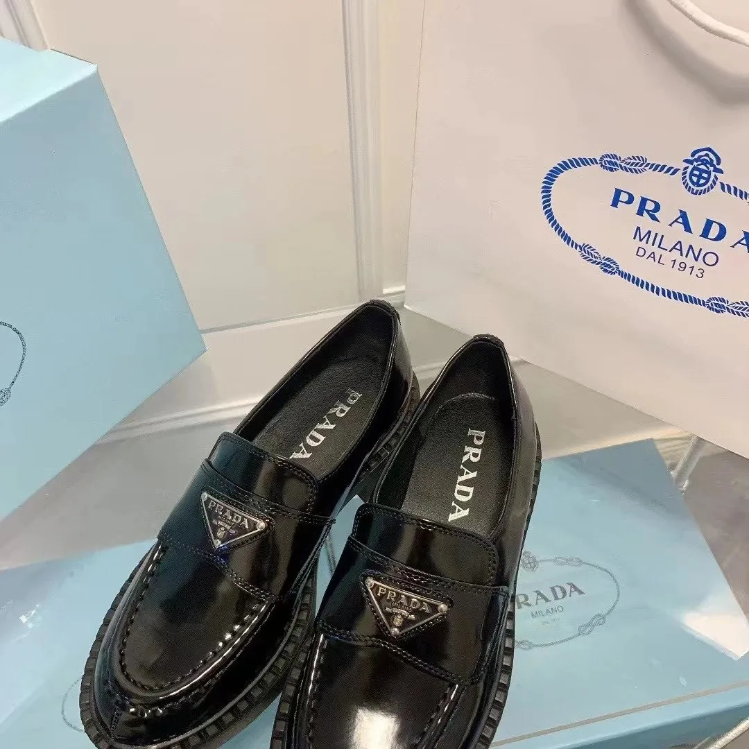 Prada Monolith White Black Leather Sneakers — photo 7