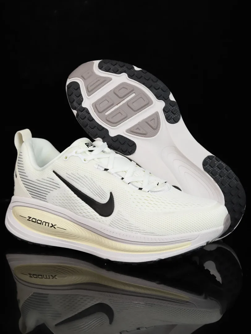 Nike ZoomX Running Shoes — Photo 15