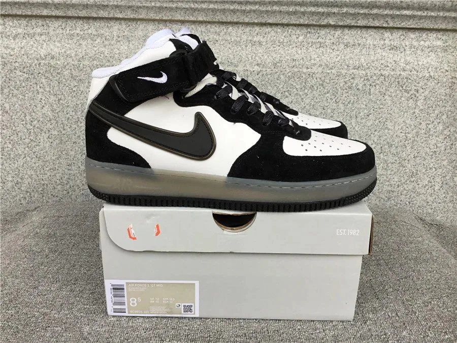 White Black Air Jordan 1 Mid — QC