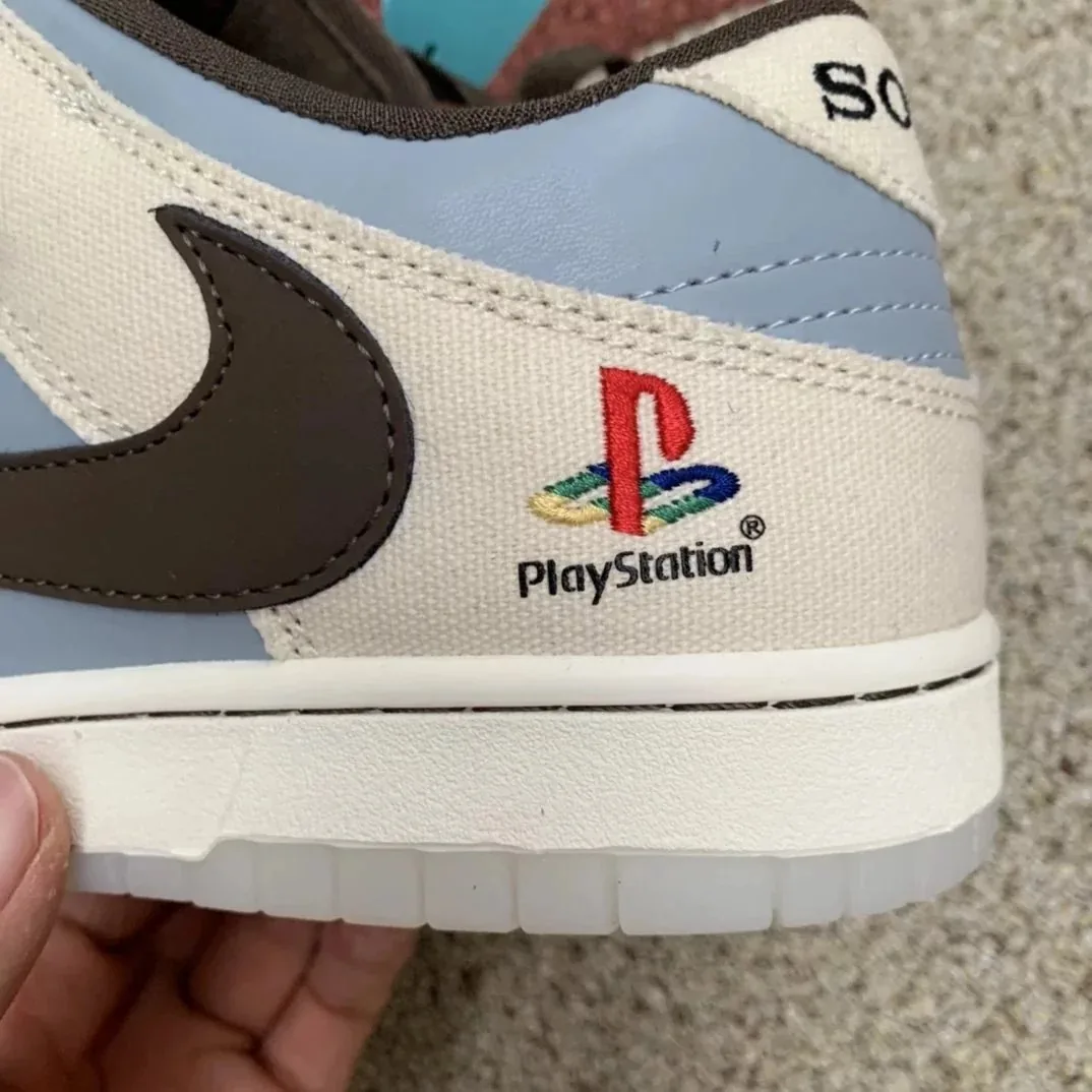 Nike SB Dunk Low Travis Scott Lace-Up Runners — Photo 6