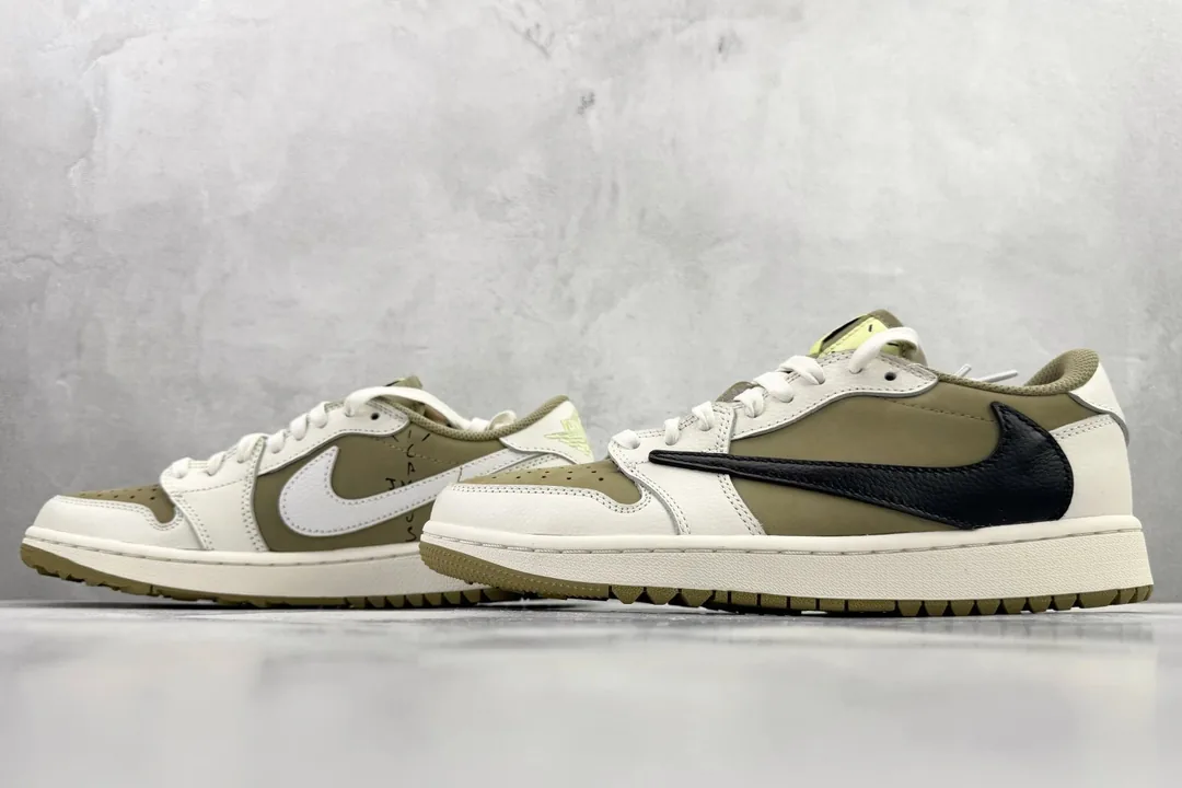 Travis Scott Air Jordan 1 Golf — photo 5
