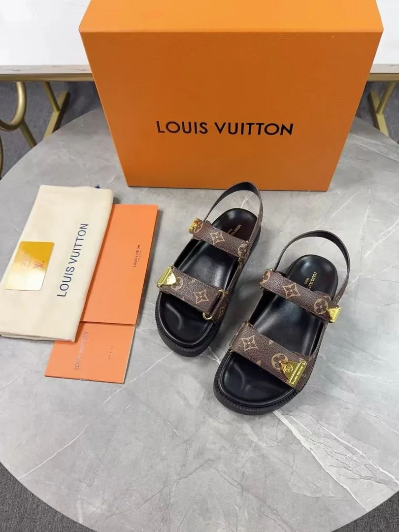 Leather Slides — photo 5