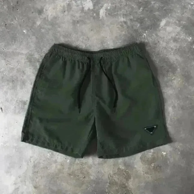 Beach Cropped Shorts — Photo 11