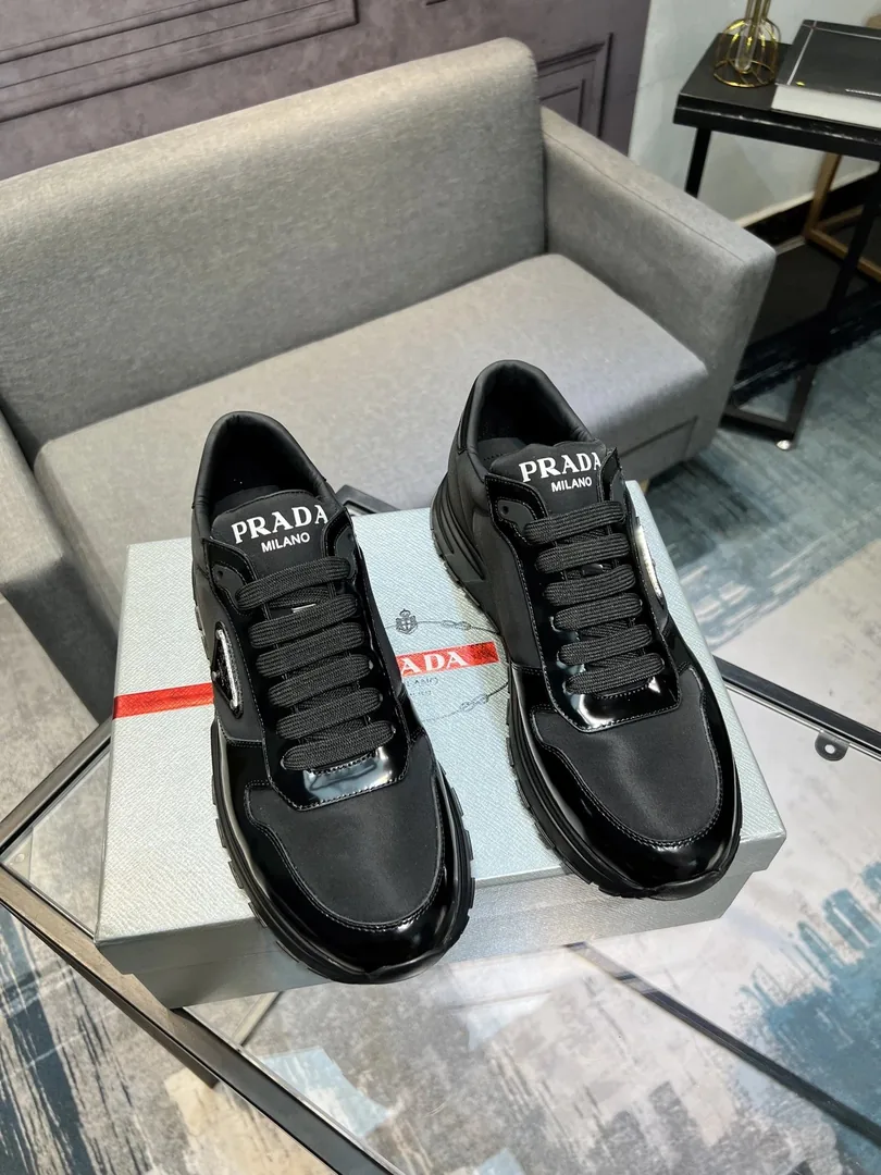 Prada Gucci Leather Nylon Lace-Up Sneakers — QC