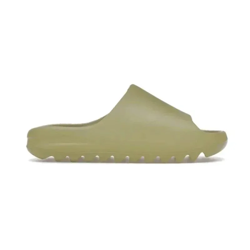 Yeezy Boost Unisex Sneakers — Photo 5
