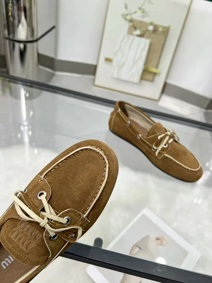 Miu Miu Low-Top Sneakers — QC
