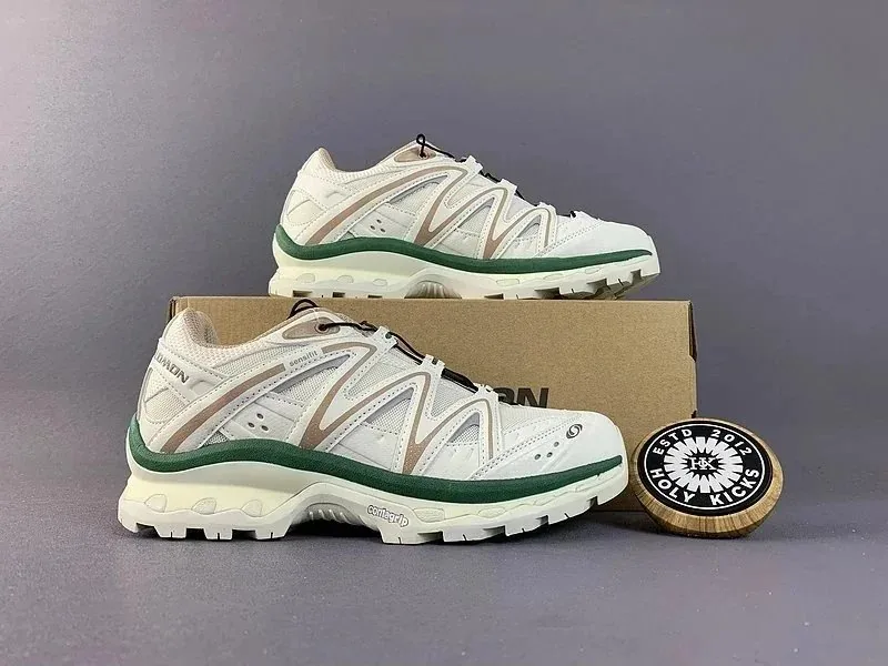 Salomon XT-6 Brown Lace-Up Trainers