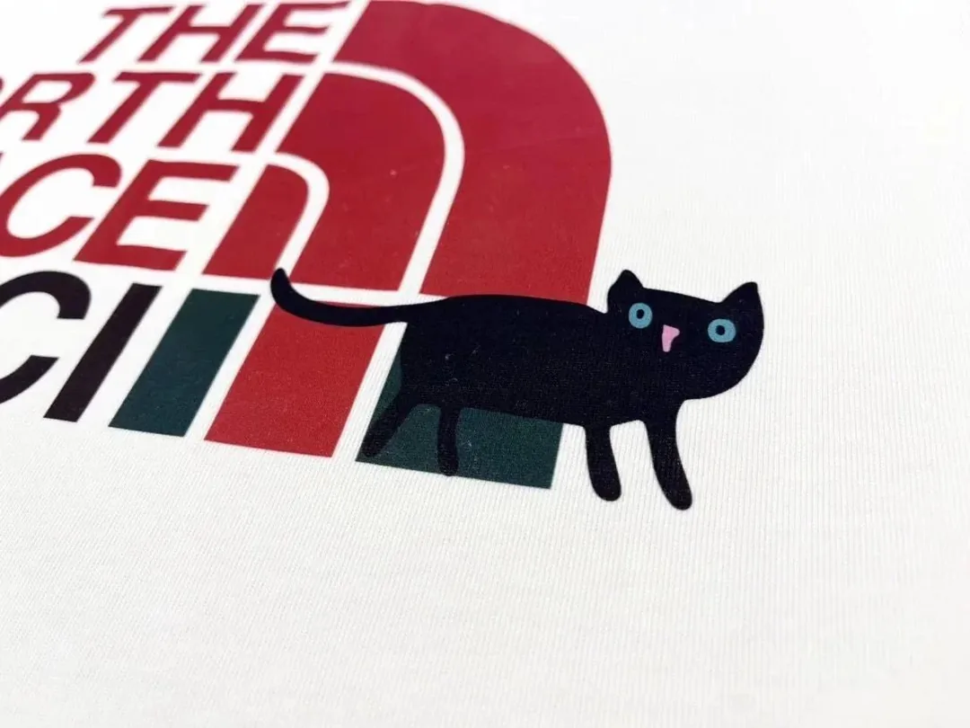 Gucci X TNF T-Shirt — Photo 5