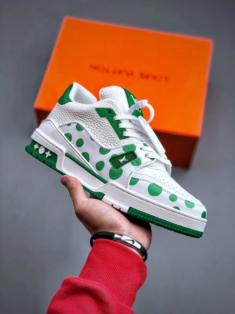 Louis Vuitton LV Trainer Speckled Runway Sneakers — Photo 3