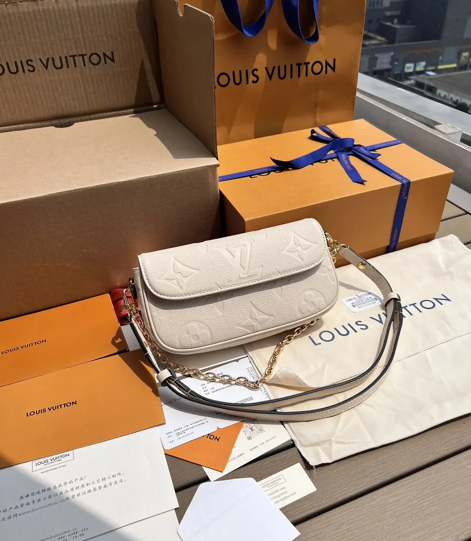 Louis Vuitton Wallet On Chain Ivy — Photo 10