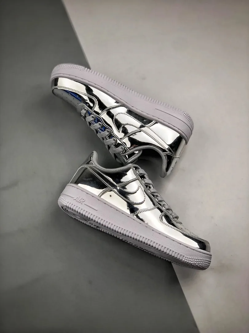 Nike Air Force 1 Lunar Mirror Gold — Photo 15