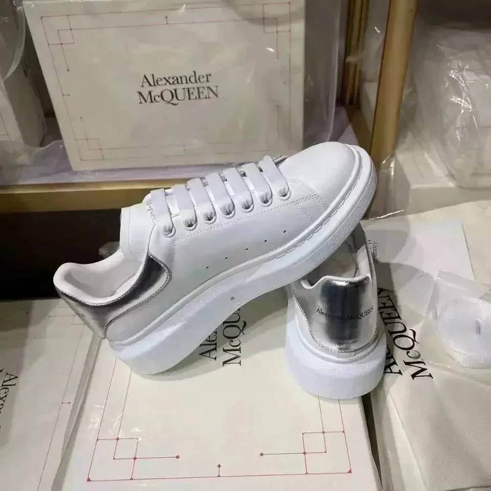 Alexander McQueen Oversized Sneaker Sneakers — photo 11