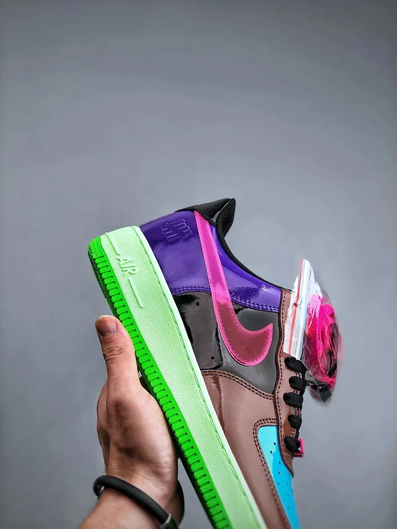 Undefeated Air Force 1 Low — Photo 15