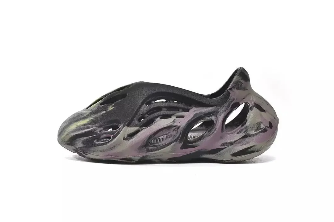 Yeezy Foam Runner Sneakers — Photo 13